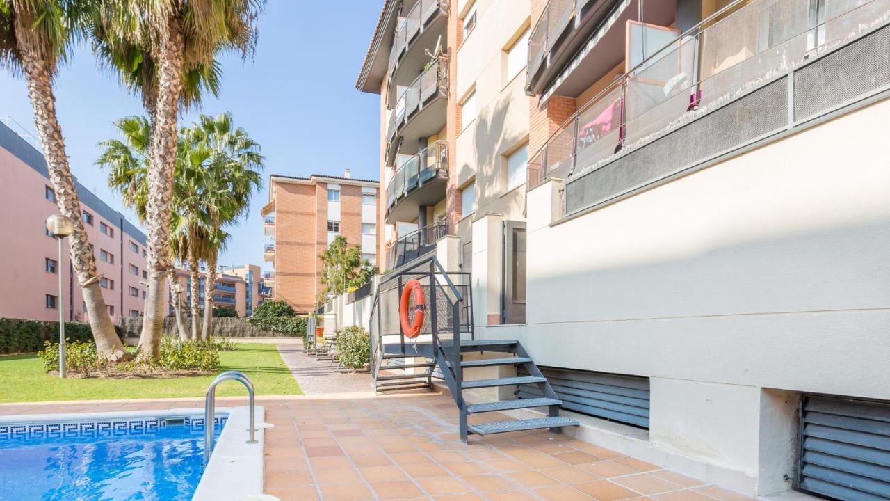 2P-51 - Lloret De Mar Esterno foto
