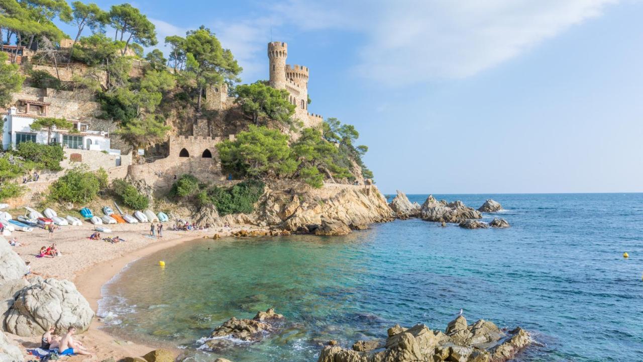 2P-51 - Lloret De Mar Esterno foto